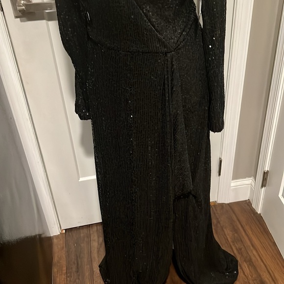 Mac Duggal 26395 Sequin Wrap Evening Gown Size 12 - Picture 4 of 6